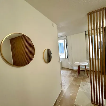 Apartment Escapade Nimoise - Centre -clim-wifi-netflix *